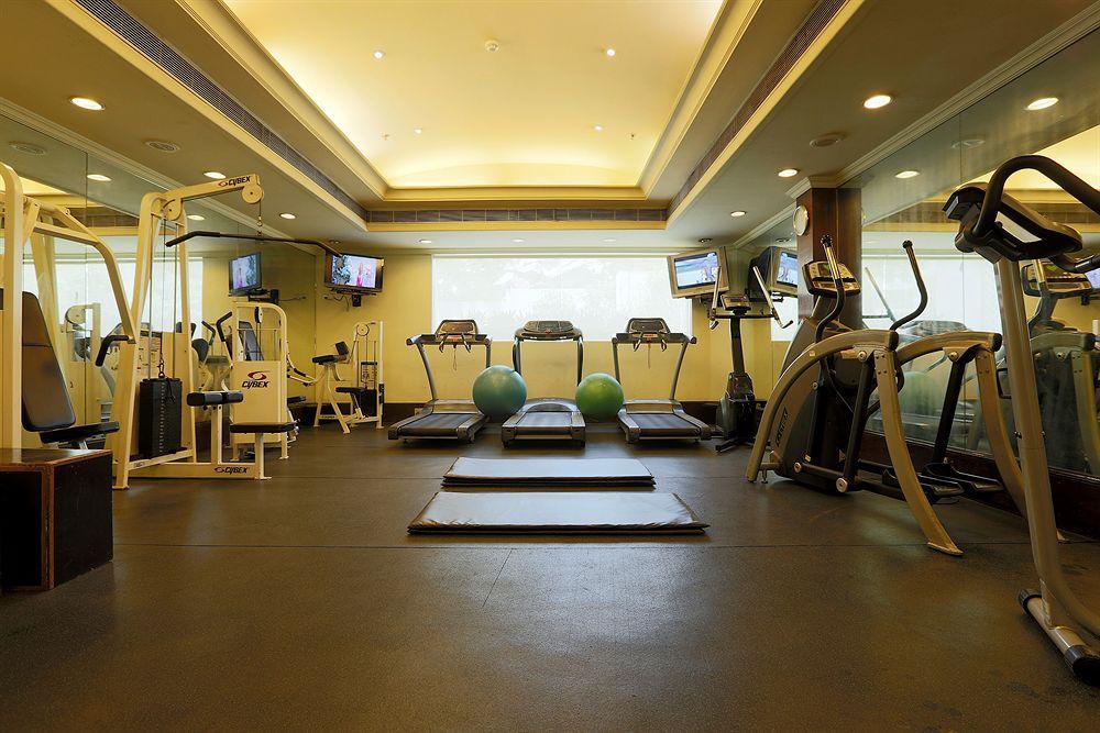 Отель Townhouse 517 La Sapphire Near Delhi Airport Нью-Дели Экстерьер фото