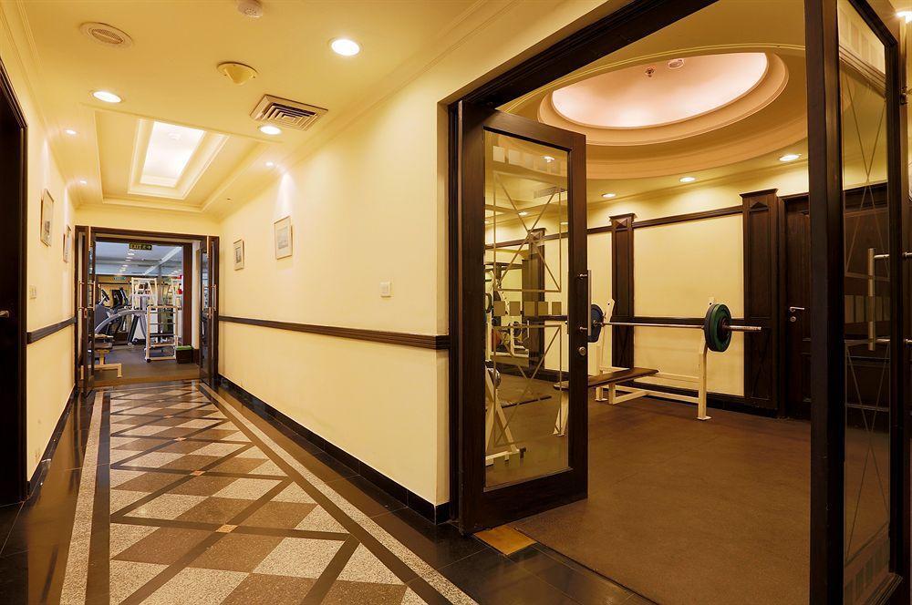 Отель Townhouse 517 La Sapphire Near Delhi Airport Нью-Дели Экстерьер фото